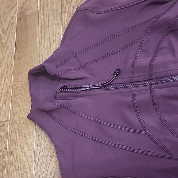 Lululemon Jacket - Picture 2 of 7